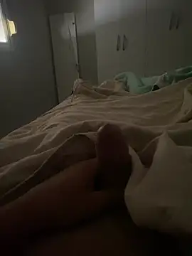 Snapshot of MatiG2323 chatting on 14, 4, 2026 MatiG2323 online show from 14, 4, 2026