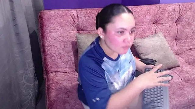 Snapshot of Karla_Soff_19 chatting on 5, 2, 2026 Karla Soff 19 online show from 5, 2, 2026