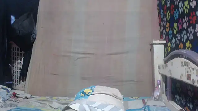 Snapshot of ELIZABET2- chatting on 6, 6, 2026 ELIZABET2- online show from 6, 6, 2026