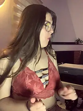 Scarletts Boobs online show from 6, 1, 2026