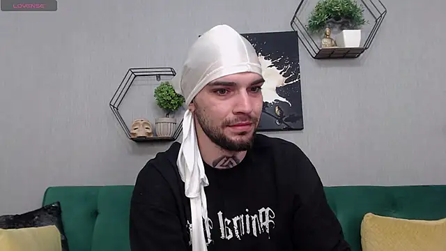 KaneHunter online show from 12, 4, 2026