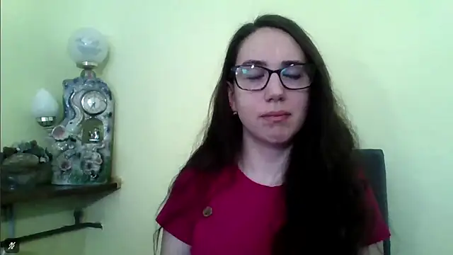 EvaClassy online show from 4, 12, 2025