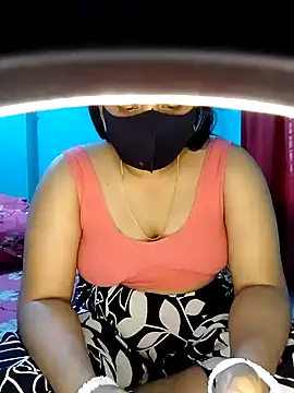 priya2098 online show from 28, 3, 2026