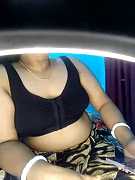 priya2098 online show from 20, 6, 2026