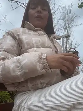 Zoe mayers online show from 3, 5, 2026