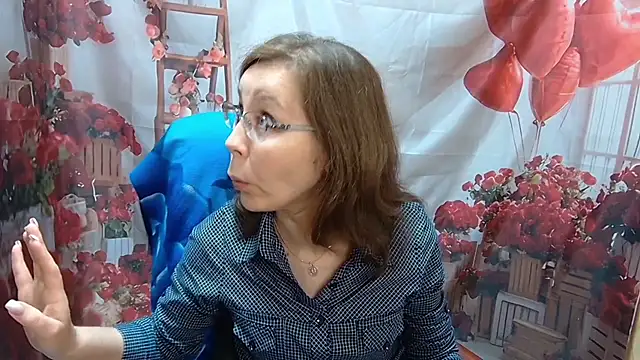 Snapshot of DaisyEdit chatting on 30, 5, 2026 DaisyEdit online show from 30, 5, 2026