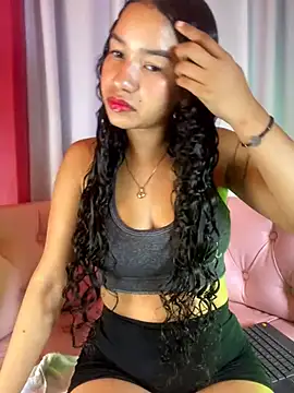 ZoeyFierce online show from 29, 4, 2026