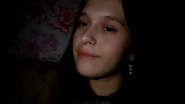 Snapshot of SophieHazely chatting on 29, 11, 2025 SophieHazely online show from 29, 11, 2025