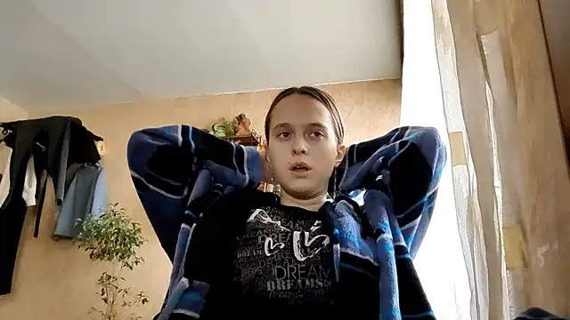 SophieHazely online show from 15, 12, 2025