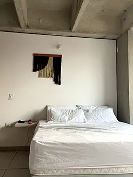 valenhill online show from 29, 11, 2025