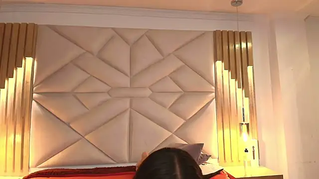 coraline vera online show from 3, 2, 2026