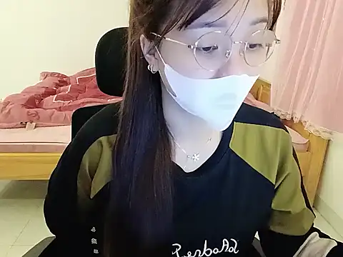 Snapshot of BabyDoll1999 chatting on 9, 3, 2026 BabyDoll1999 online show from 9, 3, 2026