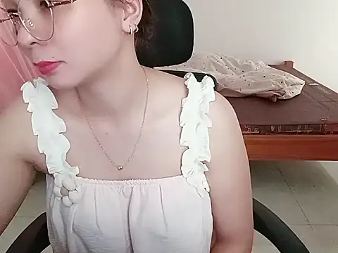 BabyDoll1999 online show from 28, 5, 2026