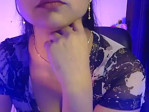 cute rohani1 online show from 13, 12, 2025