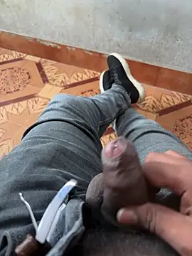 cutefuckr online show from 6, 3, 2026