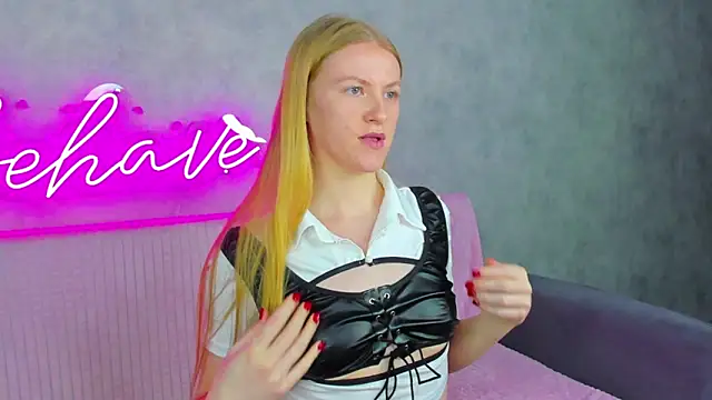 Alicia Hars online show from 25, 2, 2026