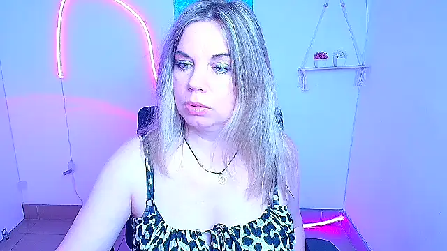 Amanda Swannn online show from 18, 4, 2026