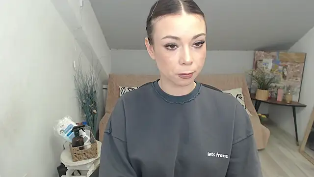 MayaWill online show from 3, 12, 2025