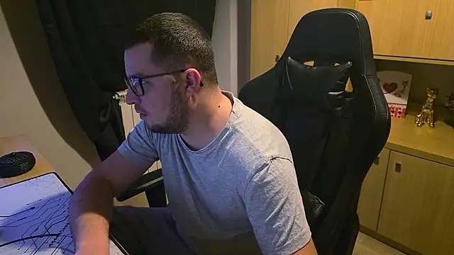 kevinnlovelly online show from 1, 2, 2026