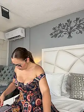 Snapshot of AnnaJaimes chatting on 21, 3, 2026 AnnaJaimes online show from 21, 3, 2026