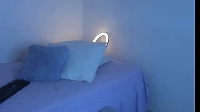 violetaebony online show from 15, 12, 2025