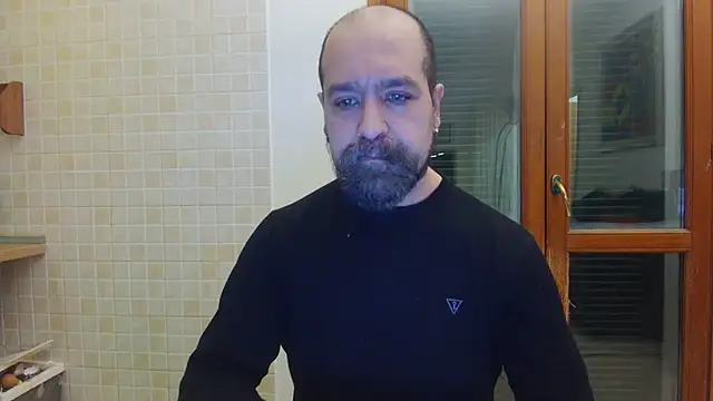 Snapshot of AMIRDIB2025 chatting on 2, 5, 2026 AMIRDIB2025 online show from 2, 5, 2026