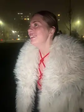 Snapshot of MilenaLuxury chatting on 2, 12, 2025 MilenaLuxury online show from 2, 12, 2025