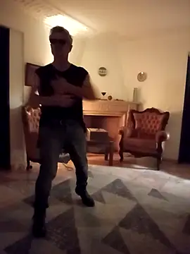 CasalGarcia69 online show from 29, 11, 2025