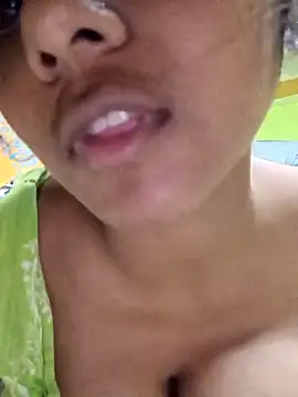 Cute diya023 online show from 28, 5, 2026