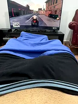 Snapshot of Davisuarez chatting on 22, 12, 2025 Davisuarez online show from 22, 12, 2025