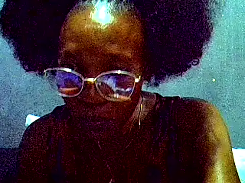 PreettyTee online show from 12, 4, 2026