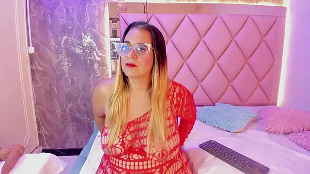 MHONIKBELUCCI online show from 7, 3, 2026