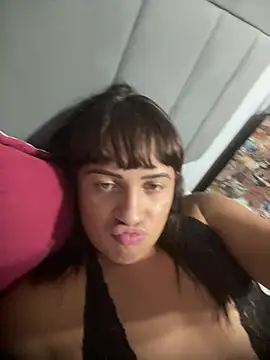 Snapshot of larysinha chatting on 10, 2, 2026 larysinha online show from 10, 2, 2026