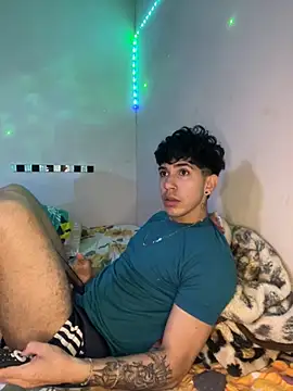 wil hot online show from 1, 12, 2025