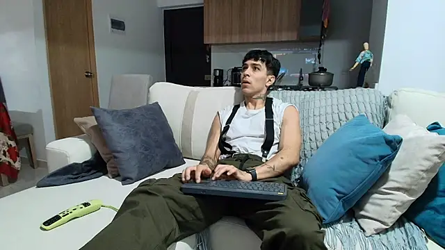 Snapshot of liorvante chatting on 18, 1, 2026 liorvante online show from 18, 1, 2026