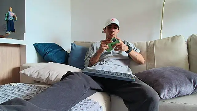 Snapshot of liorvante chatting on 27, 2, 2026 liorvante online show from 27, 2, 2026