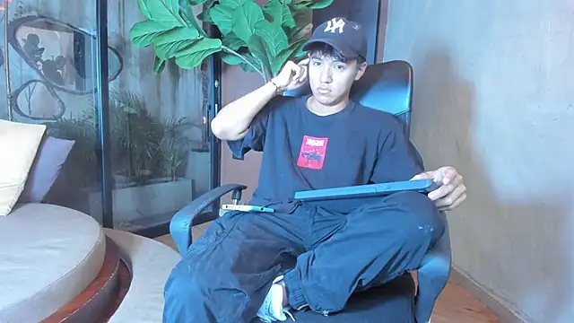 isaac grimm online show from 2, 2, 2026