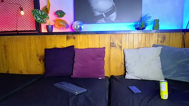 isaac grimm online show from 21, 3, 2026