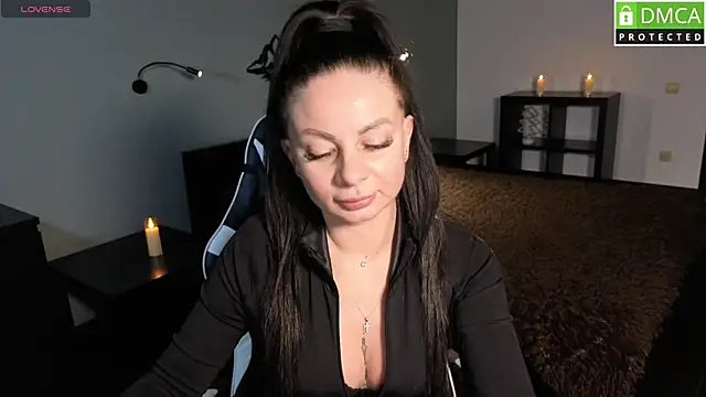 BettyMoon1 online show from 3, 12, 2025