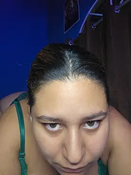 Kittysweet2001 online show from 3, 4, 2026