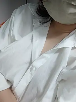 miniiceyya online show from 24, 7, 2026