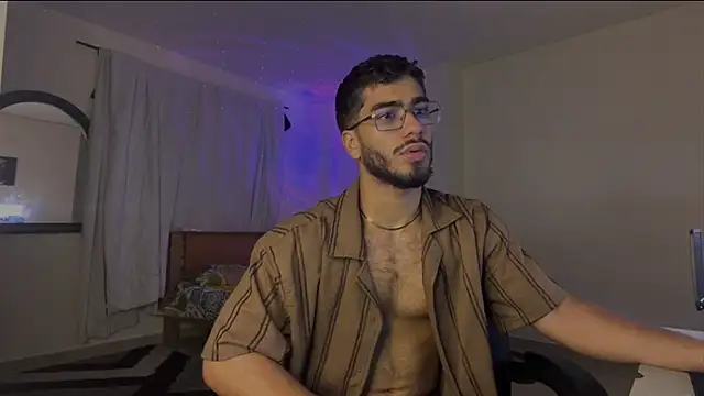 Franco banderas online show from 16, 4, 2026