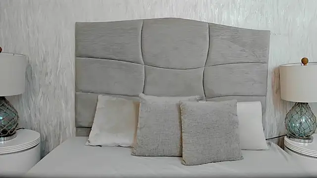 Naomii BDSM online show from 21, 2, 2026