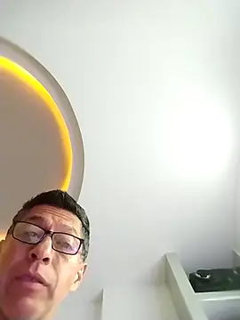 JRAdams23 online show from 21, 12, 2025