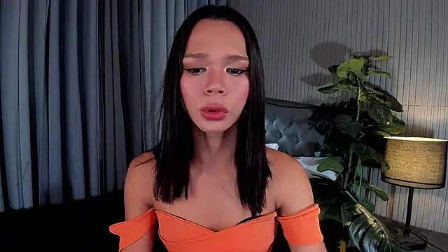 Snapshot of asianpetiteprincess chatting on 28, 6, 2026 asianpetiteprincess online show from 28, 6, 2026