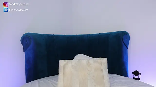 SandraLopezxx online show from 22, 2, 2025