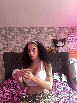 Babygirlmarie1999 online show from 17, 6, 2026