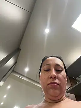 Snapshot of Deusaindia chatting on 2, 3, 2026 Deusaindia online show from 2, 3, 2026