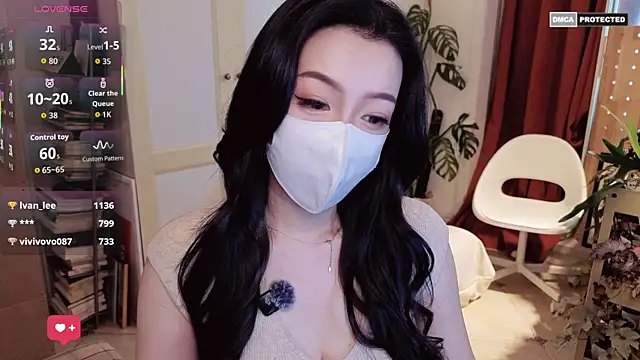 nayomi 34f online show from 4, 4, 2026