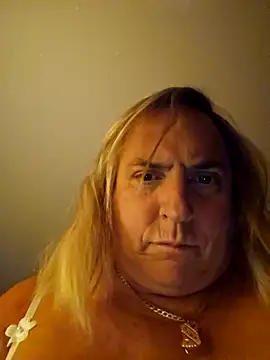 Snapshot of Josephine1298 chatting on 1, 12, 2025 Josephine1298 online show from 1, 12, 2025